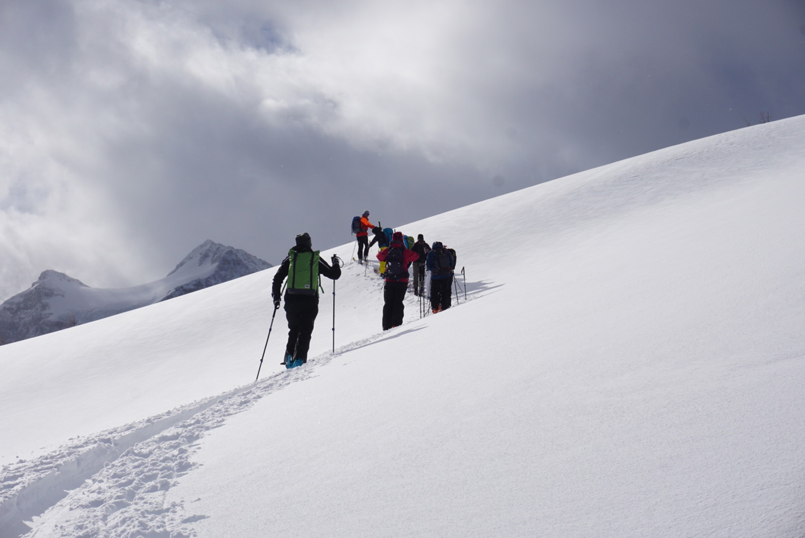 Ski de randonn&eacute;e &agrave; Assiniboine, Colombie-Britannique