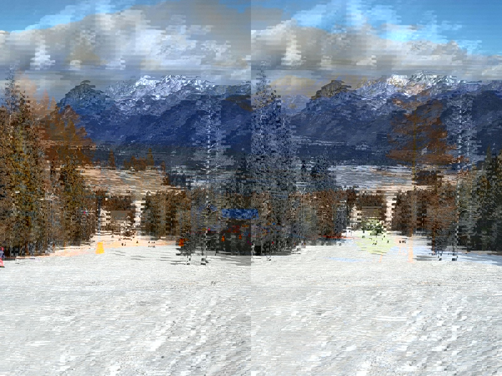 Hakuba Japan descent